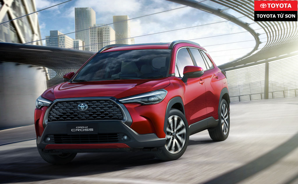 Đầu xe được thiết kế với kiểu d&aacute;ng hầm hố