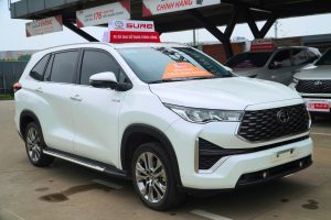 TOYOTA INNOVA CROSS HYBRID 2023