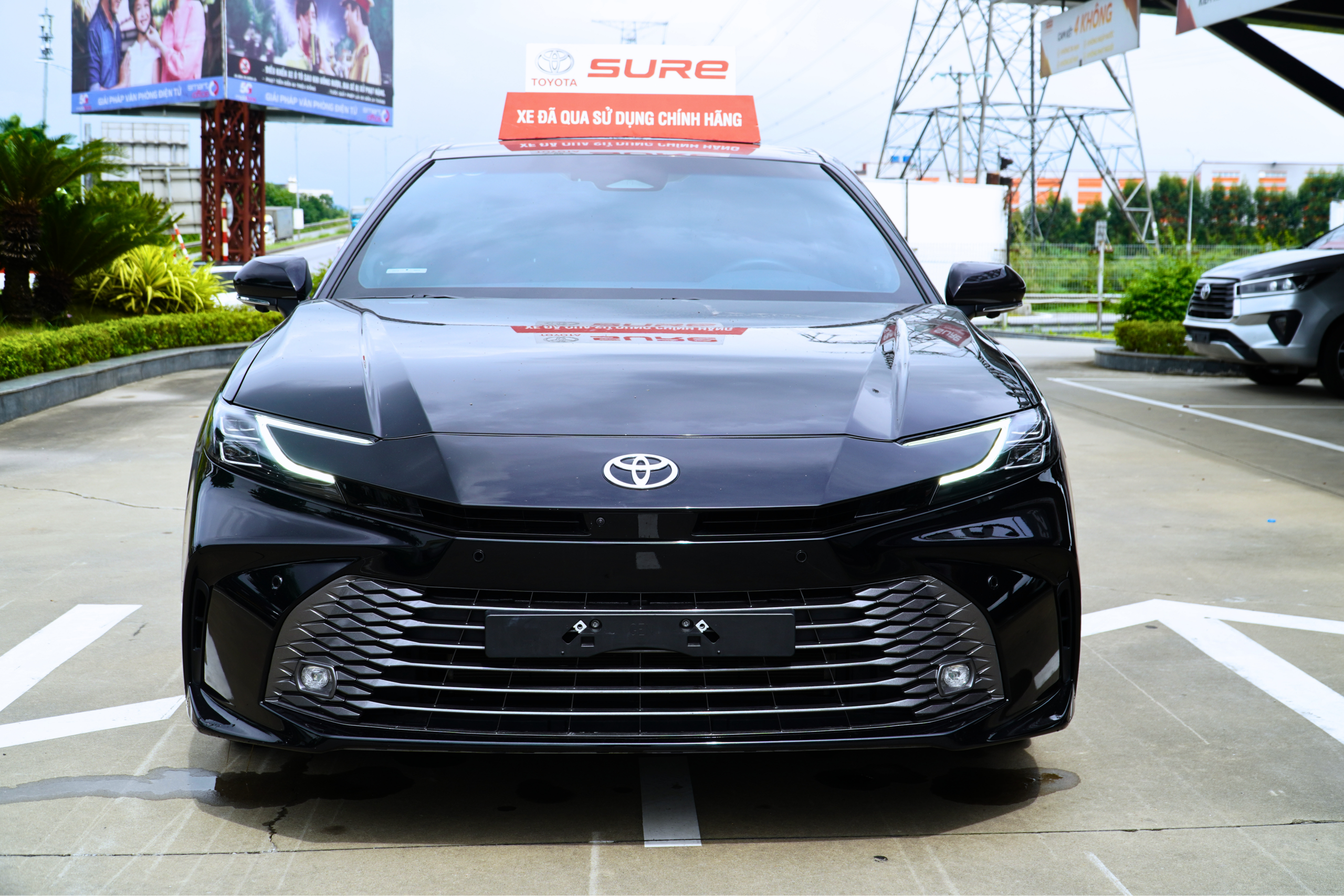 TOYOTA CAMRY HEV - Ảnh 2