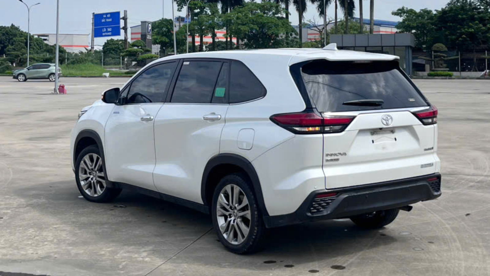 INNOVS CROSS HEV 2024 - Ảnh 7