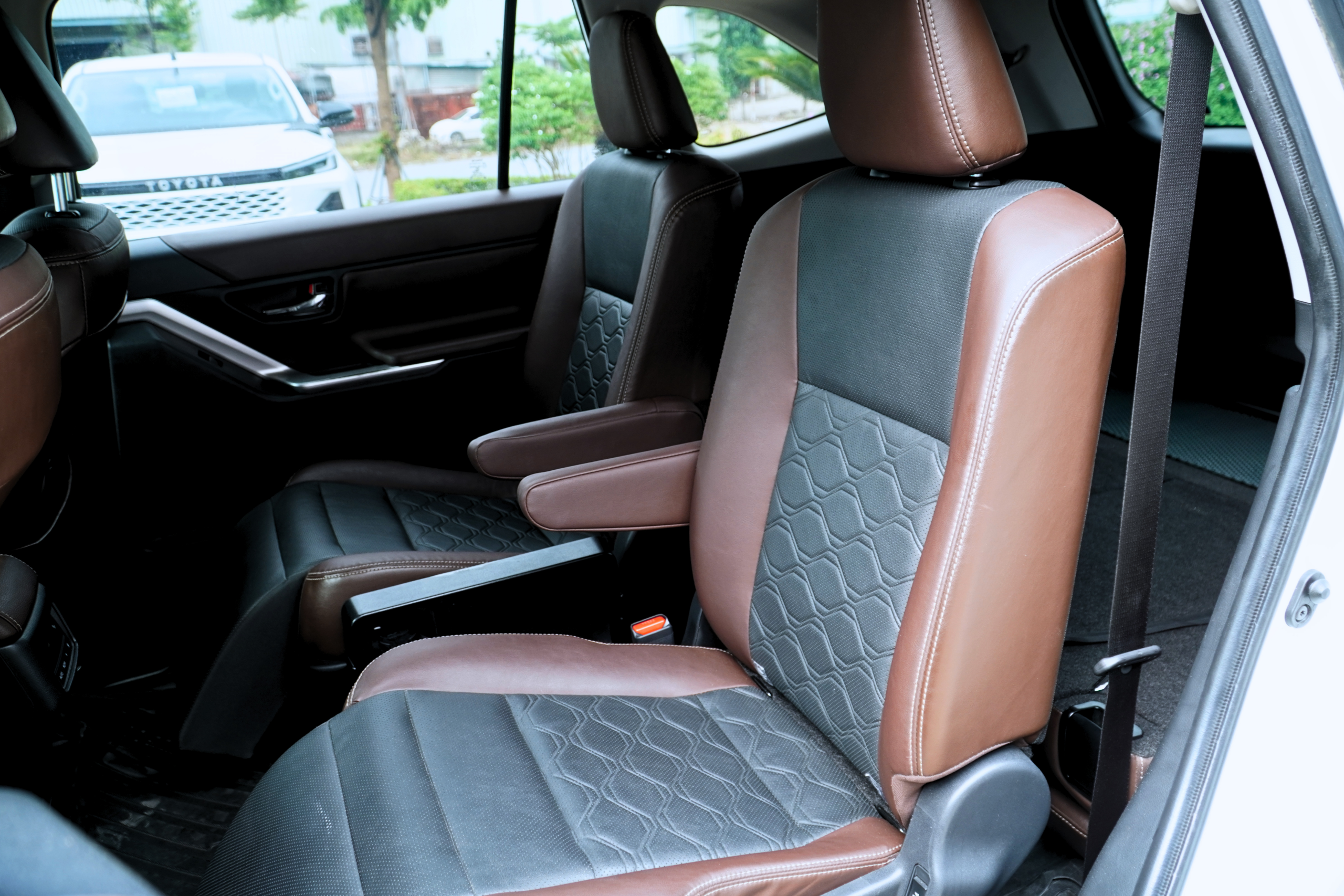 TOYOTA INNOVA CROSS HEV 2024 - Ảnh 9