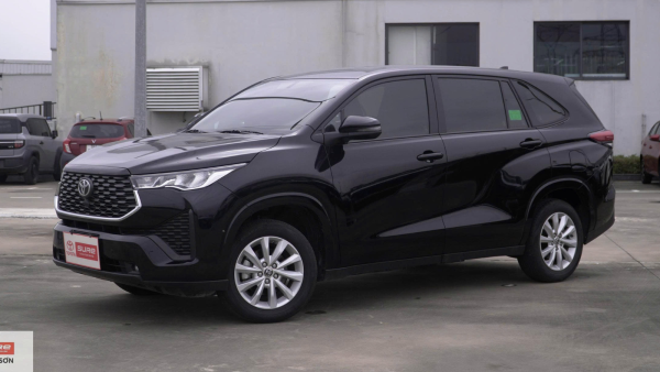 INNOVA CROSS 2.0V CVT 2025