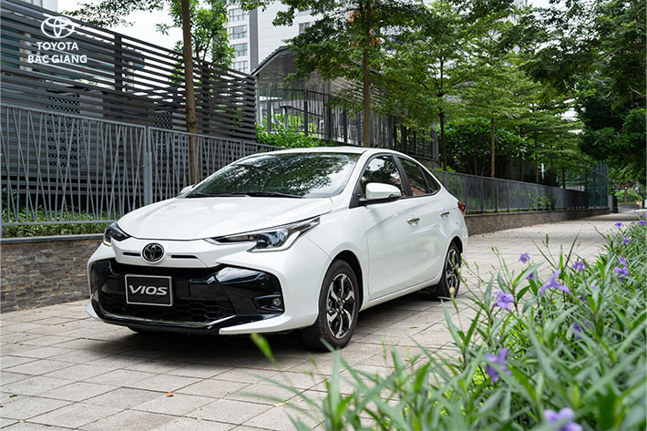 Toyota Vios Tháng 10/2026: Ưu Đãi 100% Trước Bạ & Giá Lăn Bánh Bắc Ninh